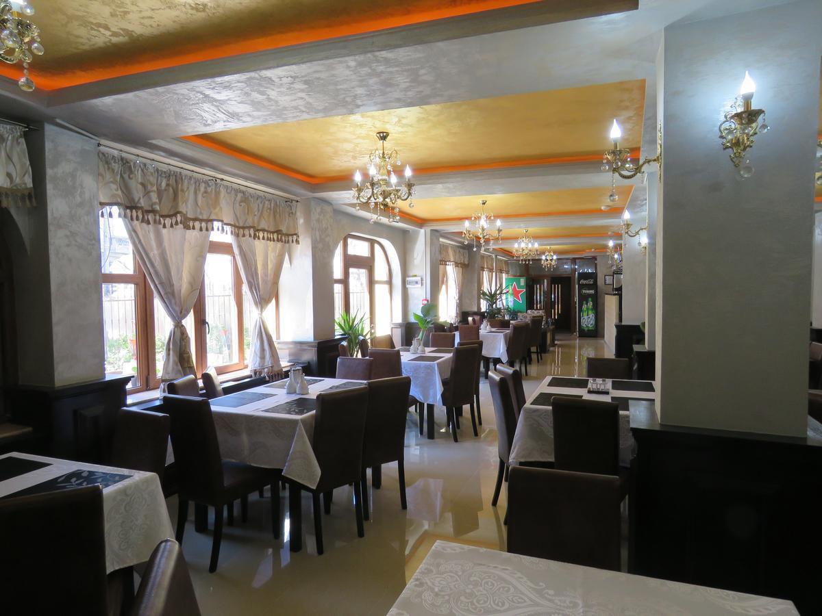 Hotel Foisor Bukarest Exterior foto