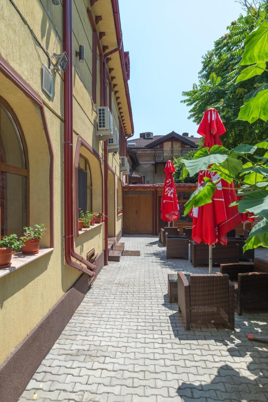 Hotel Foisor Bukarest Exterior foto